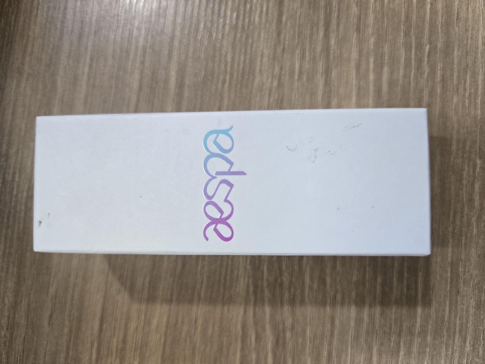 Aespa （微盒損髒污）