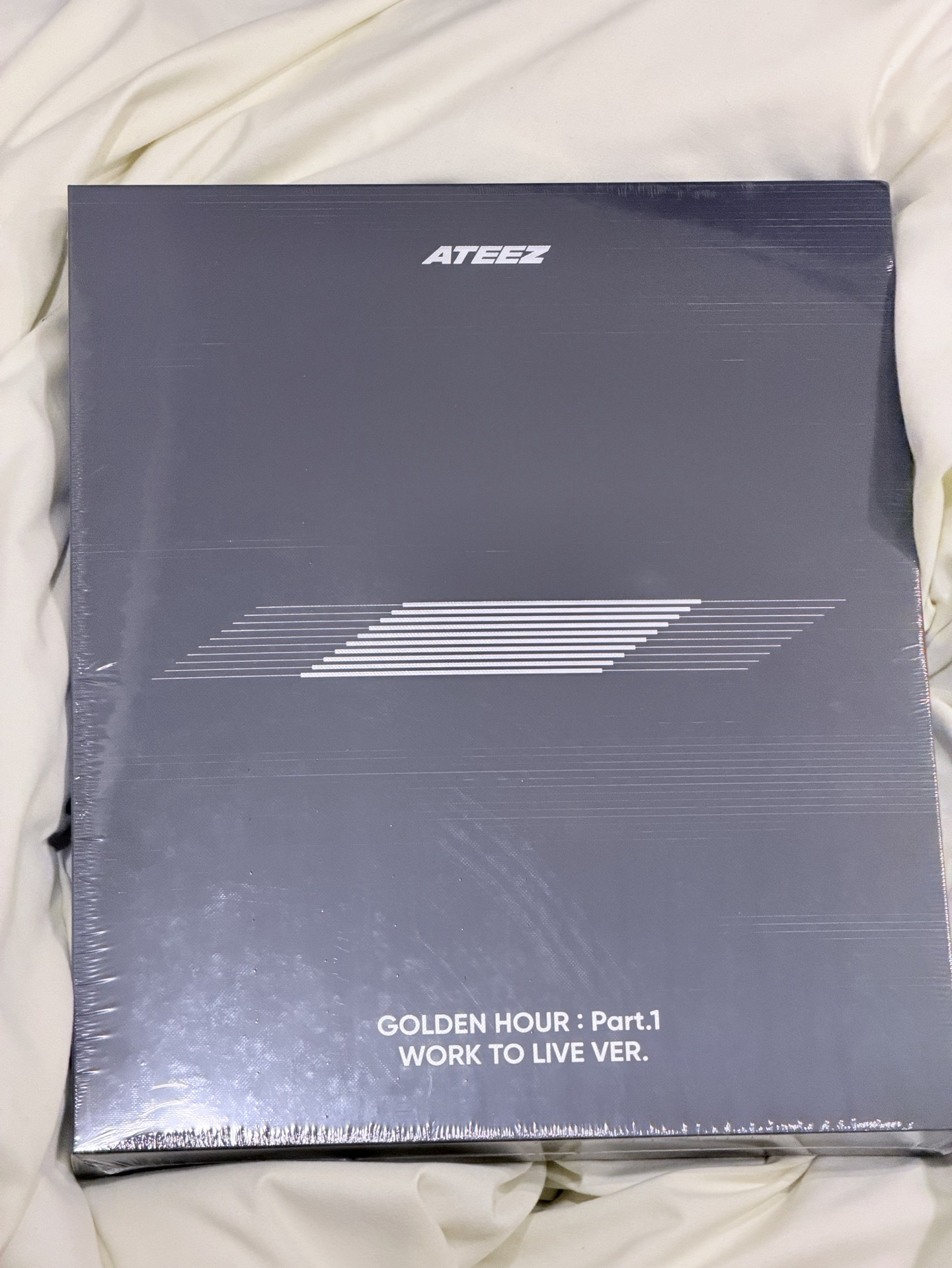 GOLDEN HOUR: Part.1WORK TO LIVE VER.