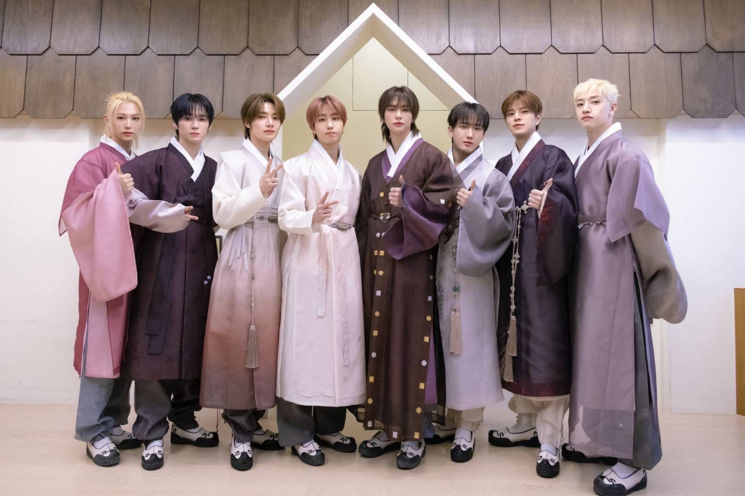 永遠愛八個孩子的🎀