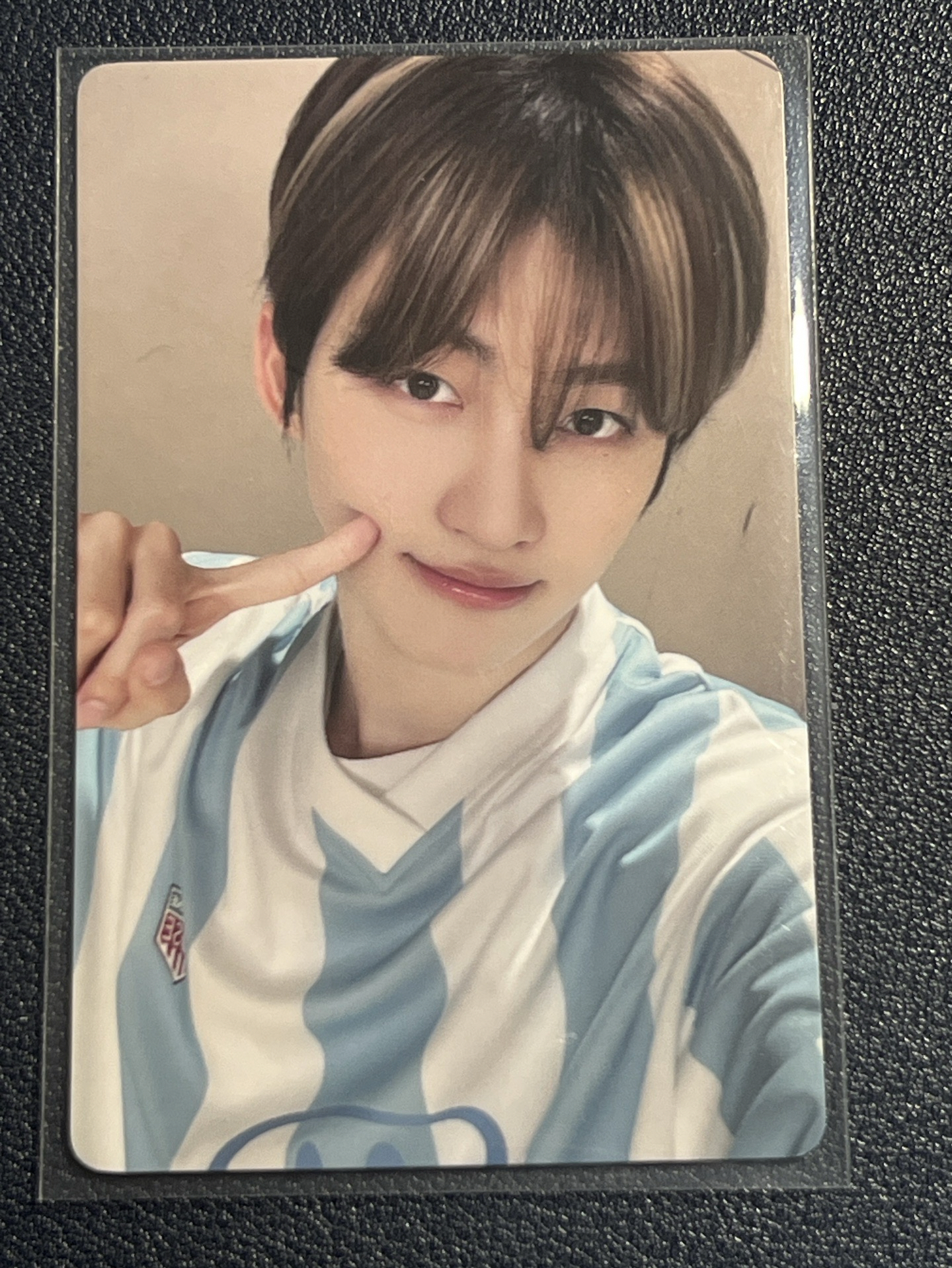 志薫一直娛簽售