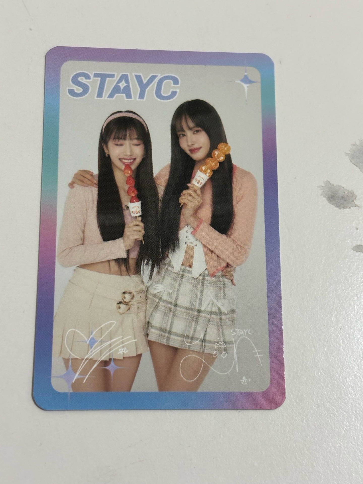 STAYC退坑售 糖葫蘆代言卡