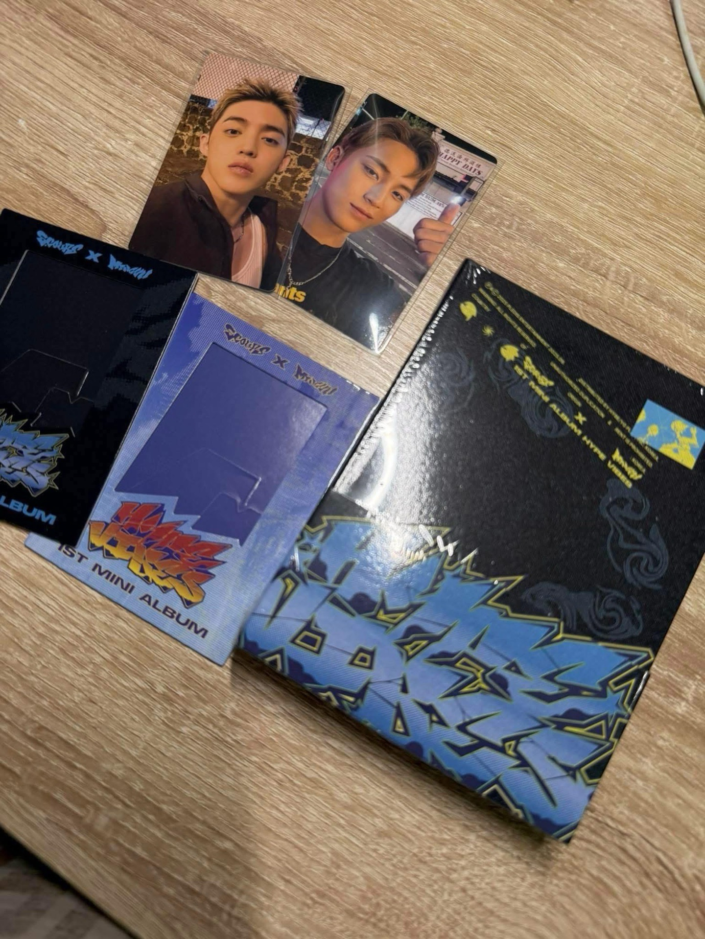 哲奎CxM 黑版未拆專+wvs特典一套