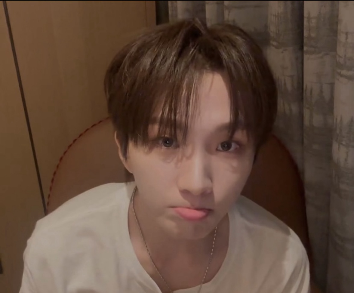 鶴兒愛吃辣炒豬