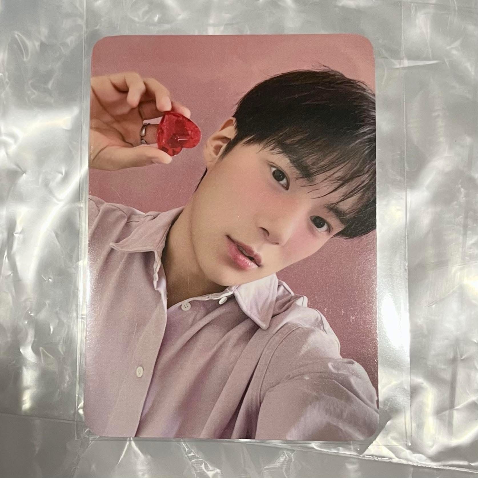 Monsta X 兔毯簽售卡 年曆特典