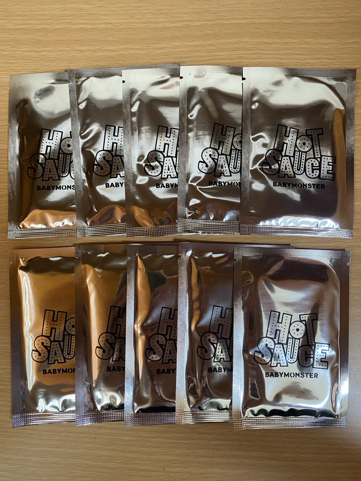 HOT SAUCE 隨機卡包