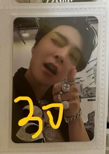 2 Baddies 專卡（1）