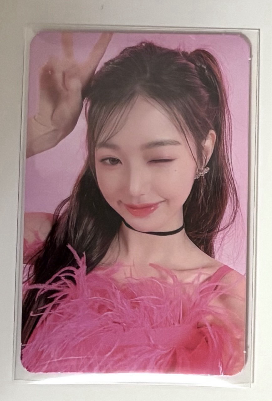 IVE 張員瑛 Amuse 代言卡 1.0