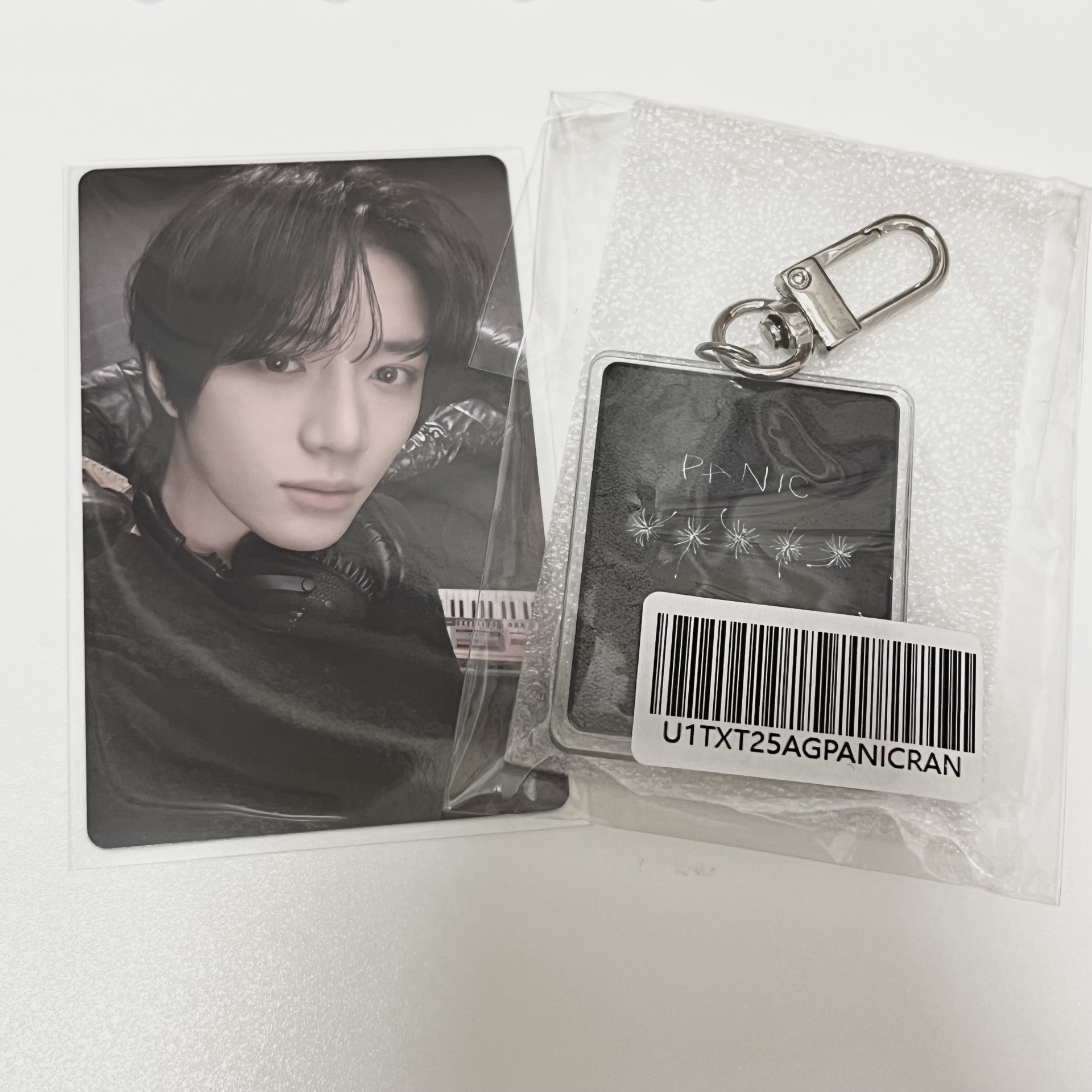 panic特典卡含吊飾