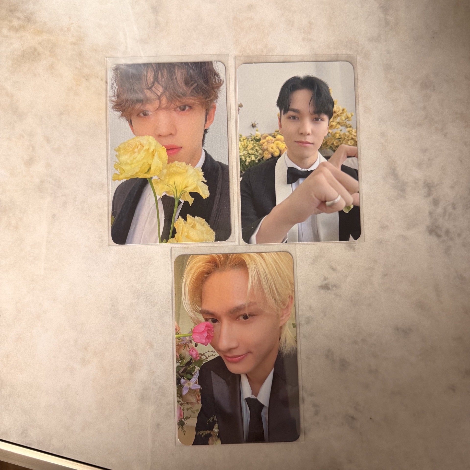 seventeen MINI10 克拉盤隨機卡