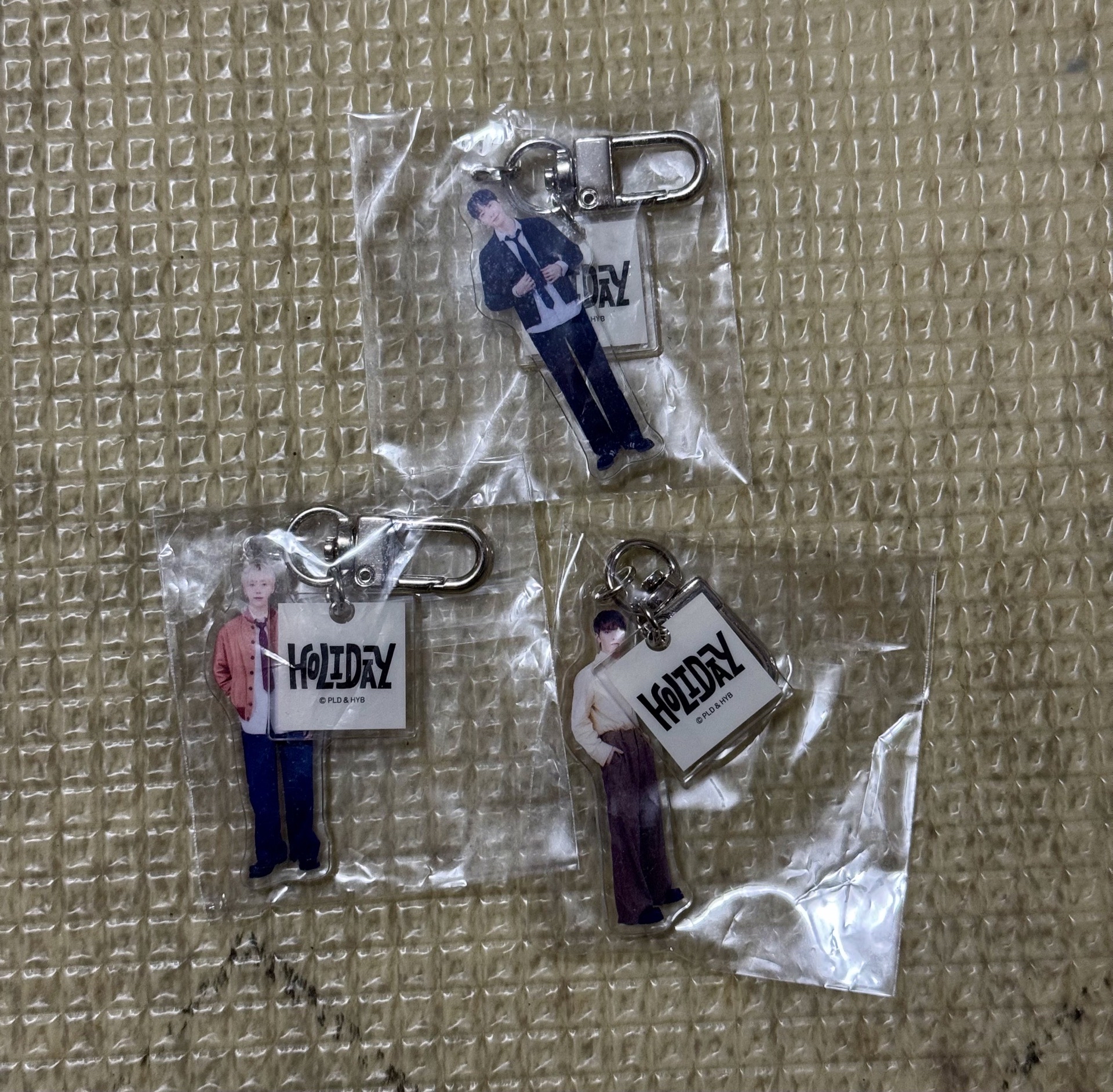 2025飯咪Holiday 扭蛋吊飾 圓/寛/率