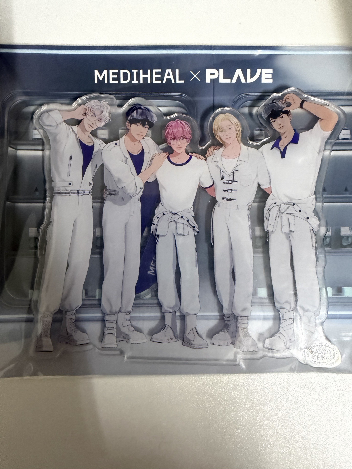 PLAVE MEDIHEAL立牌