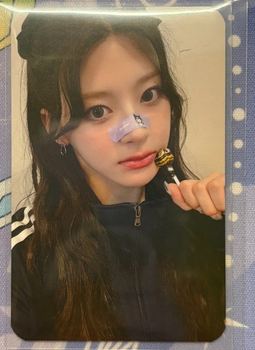 SEEUN 尹勢銀 正規一 am線下 簽售卡