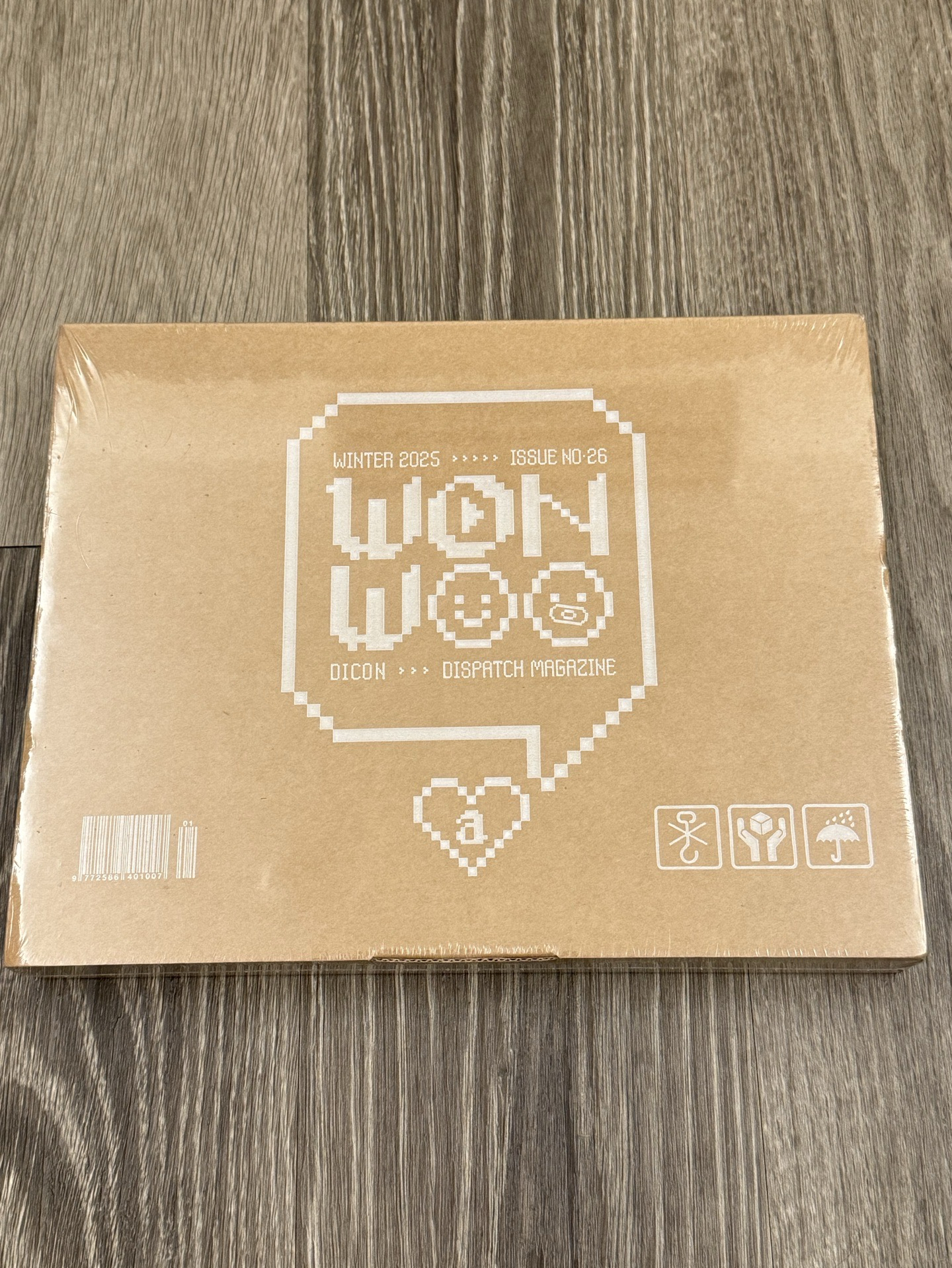 D社雜誌💜圓佑A版/B版，珉奎B版