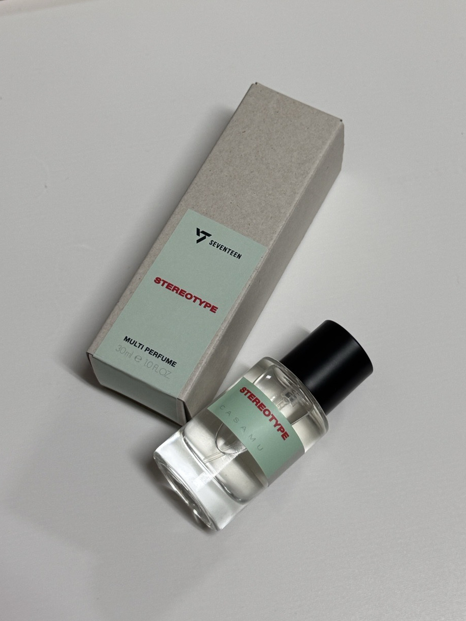 SEVENTEEN STREET 香水 俊