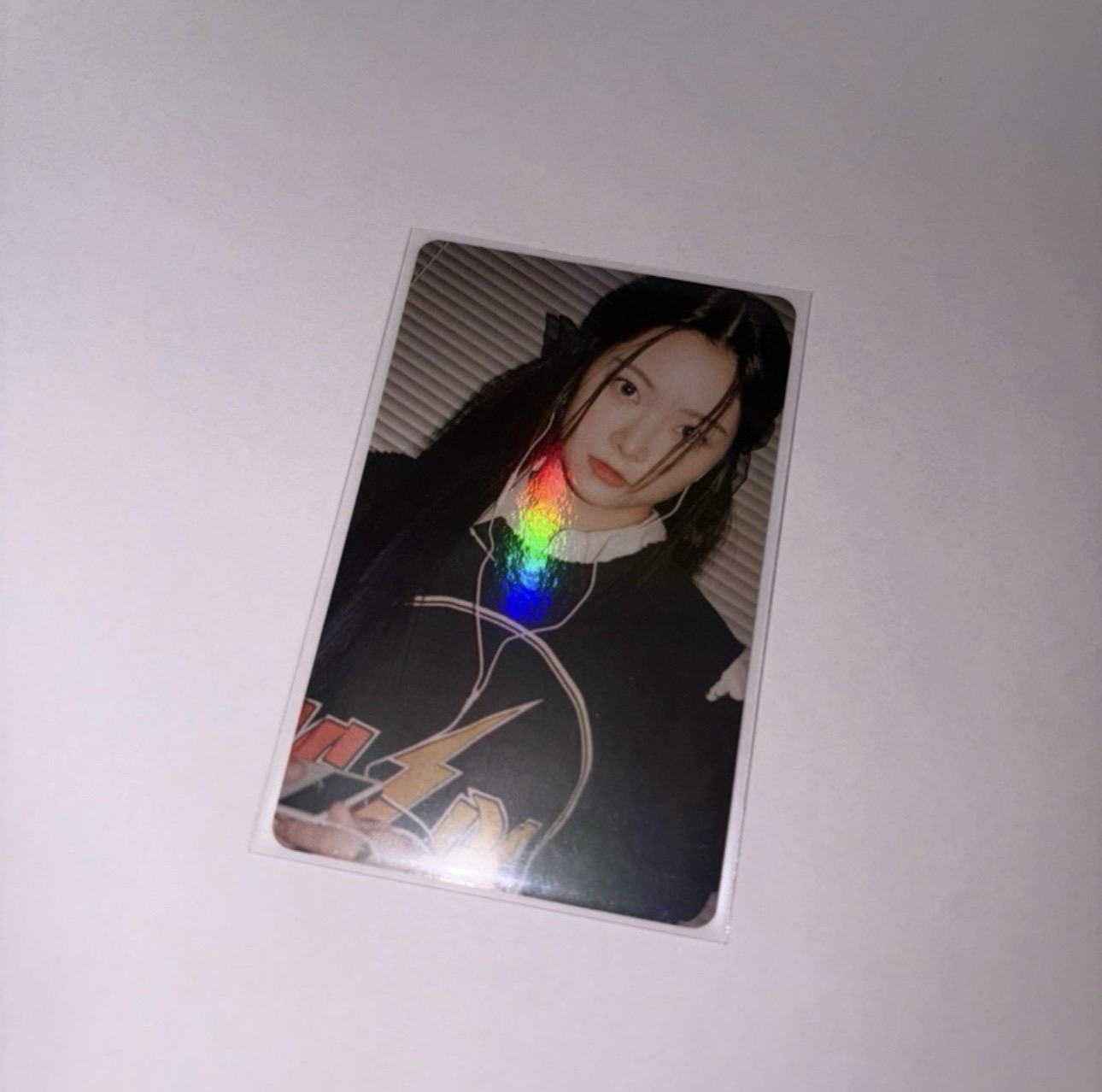 恩採 Antifragile Weverse 特典小卡