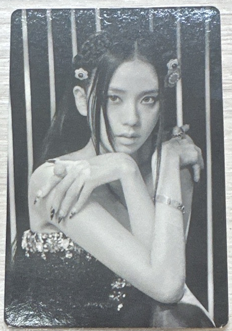 Jisoo yg特典（微微壓痕）