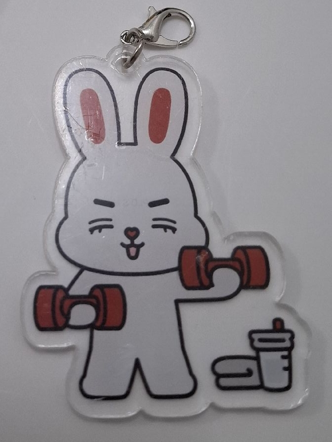 喆-全身小吊飾（膜未撕開）