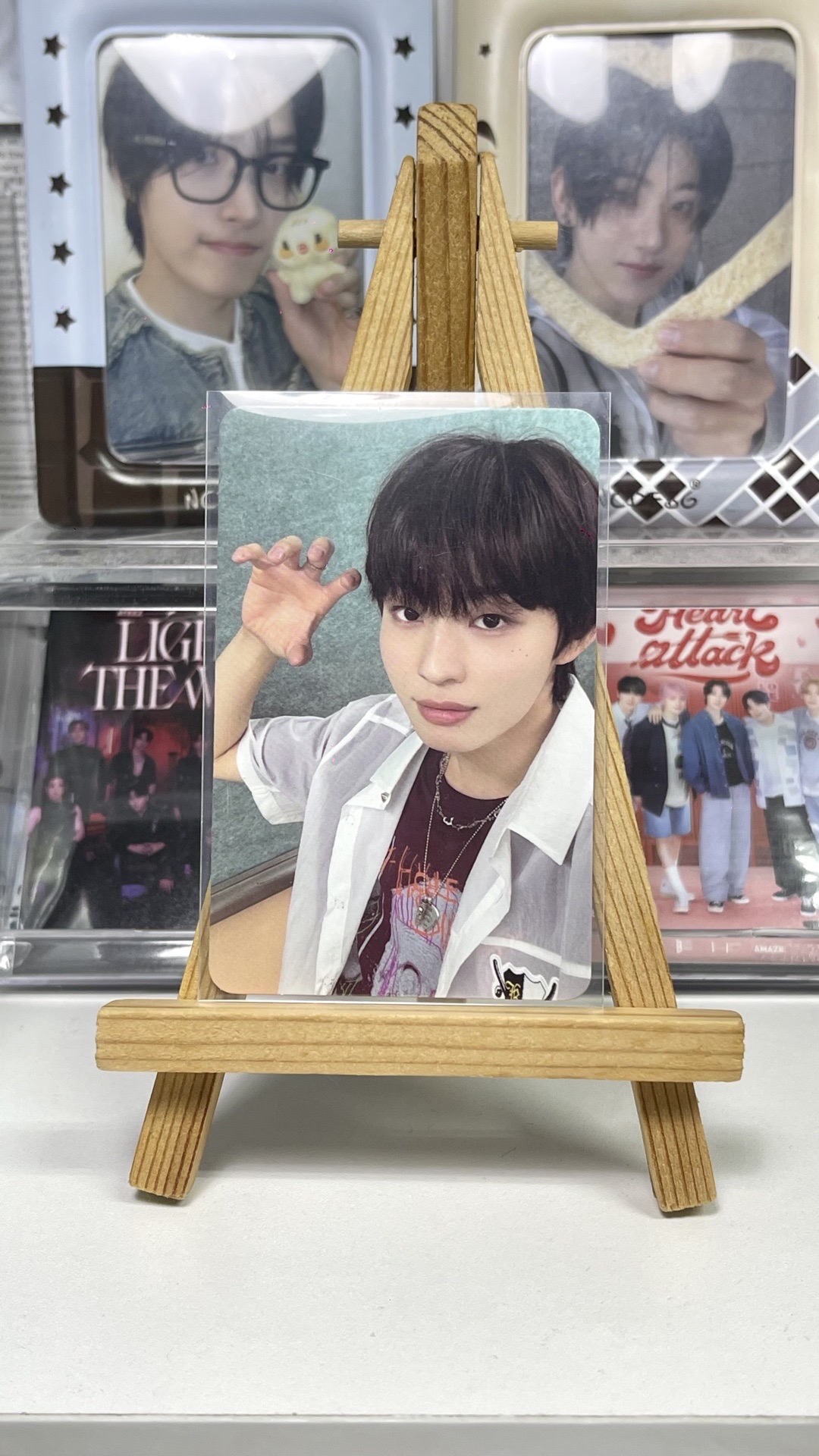 迷二岡本佳樹貓爪