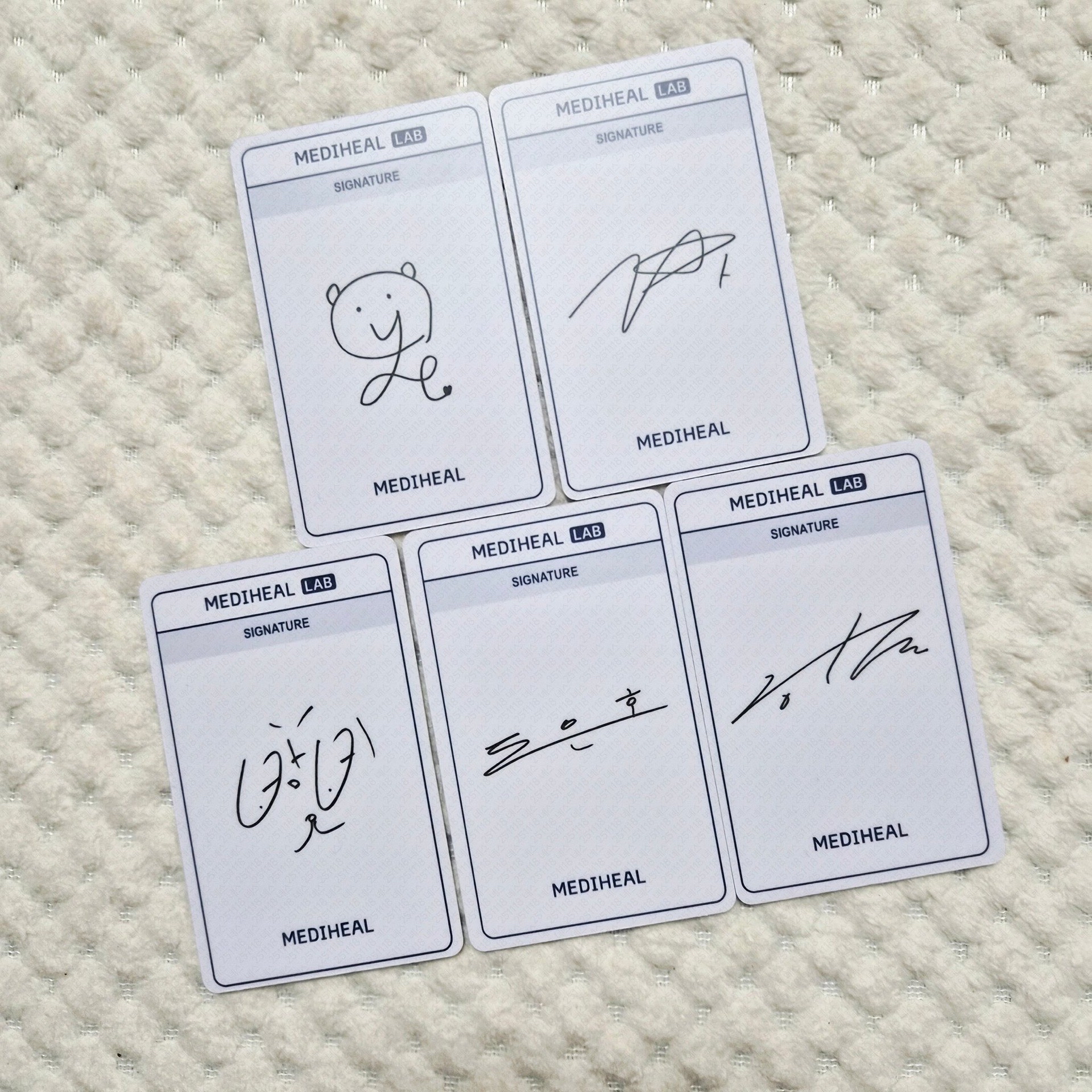 MEDIHEAL x PLAVE 研究員證件卡成套