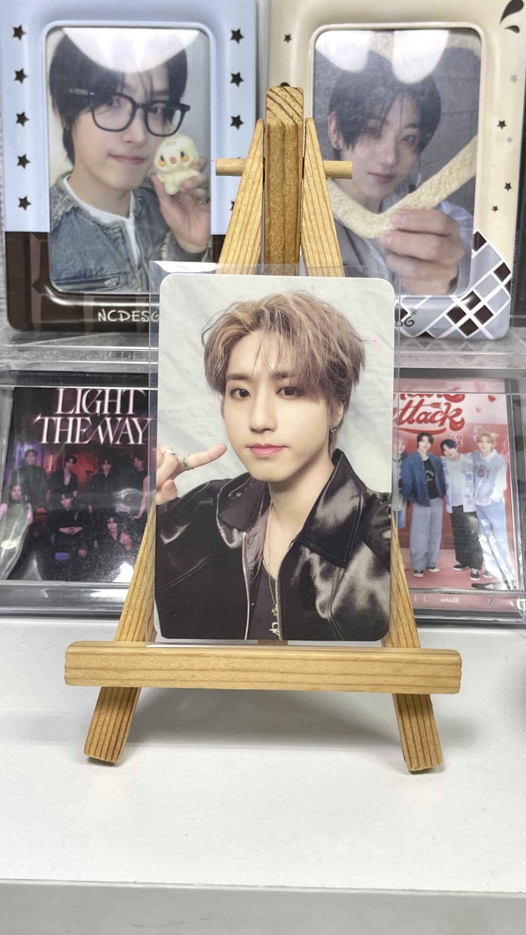 5⭐️韓知城專卡（🈶損 介意勿下單）