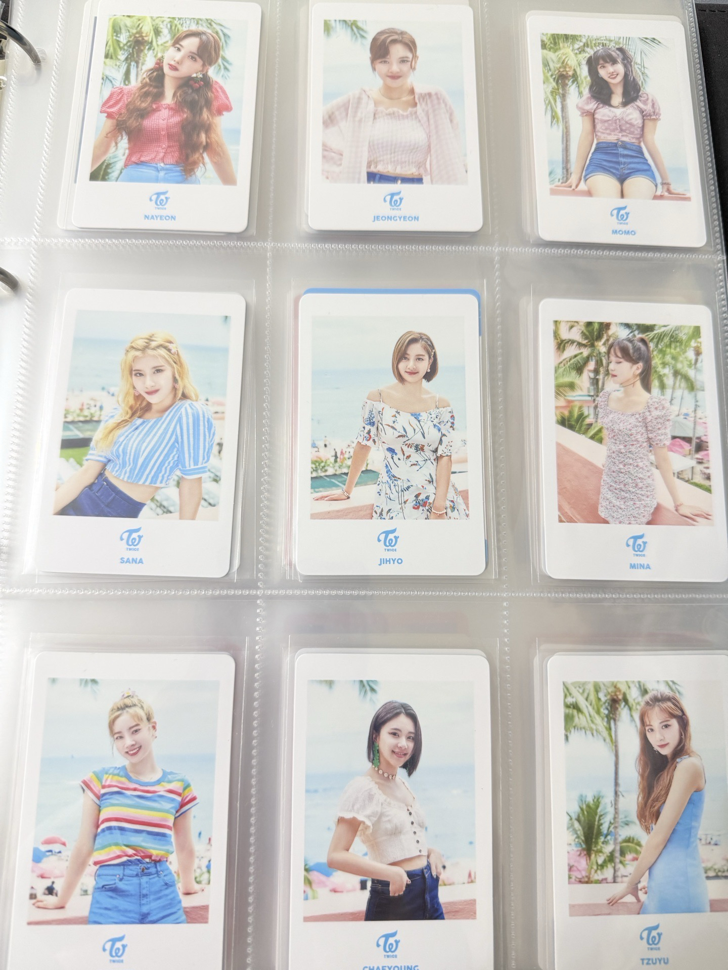 TWICE 日週小卡組