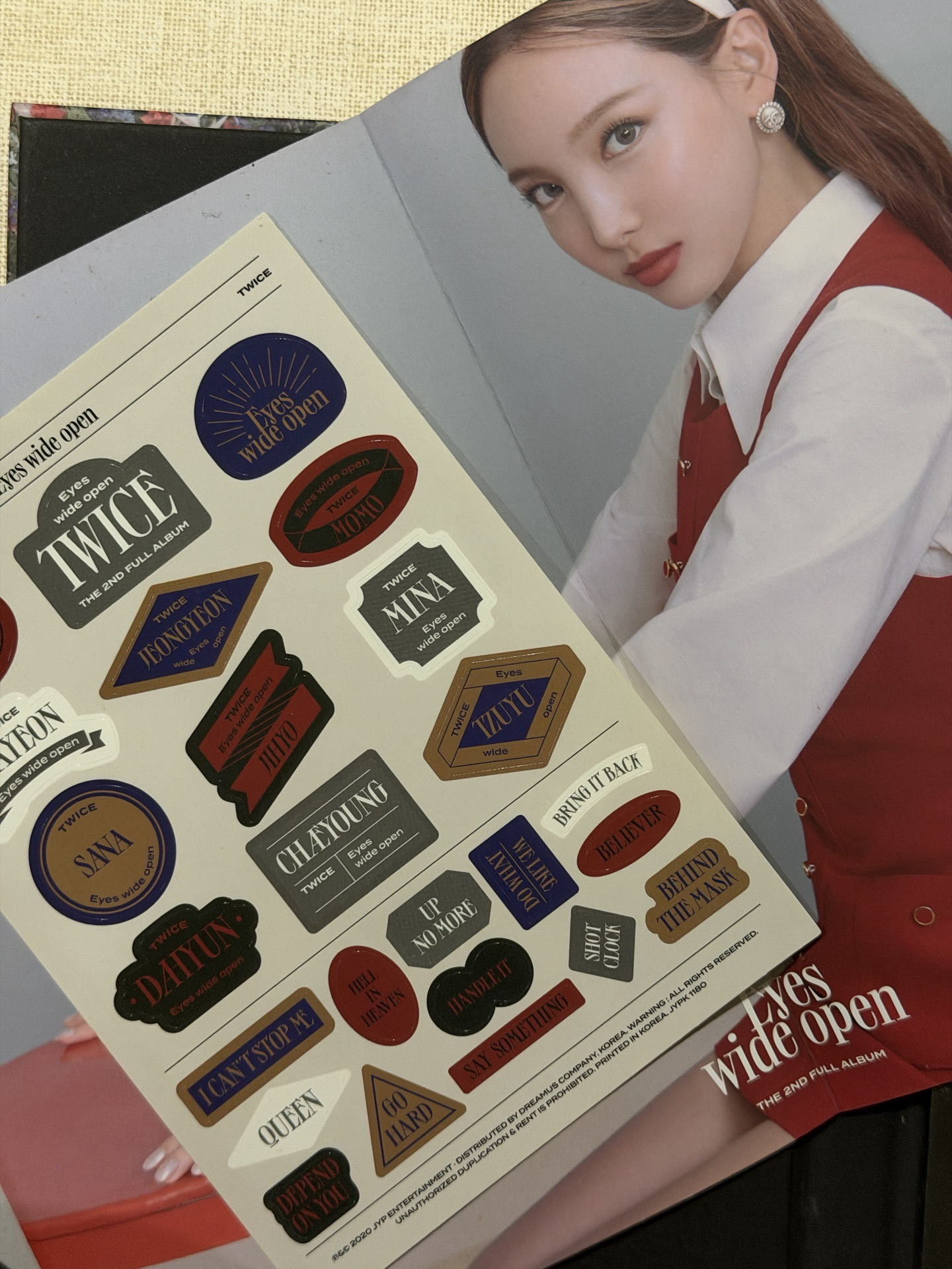 TWICE 《Eyes Wide Open》空專