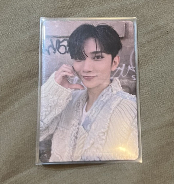 洪知秀 藍毛衣MINIll yzy 澳門線下簽售卡