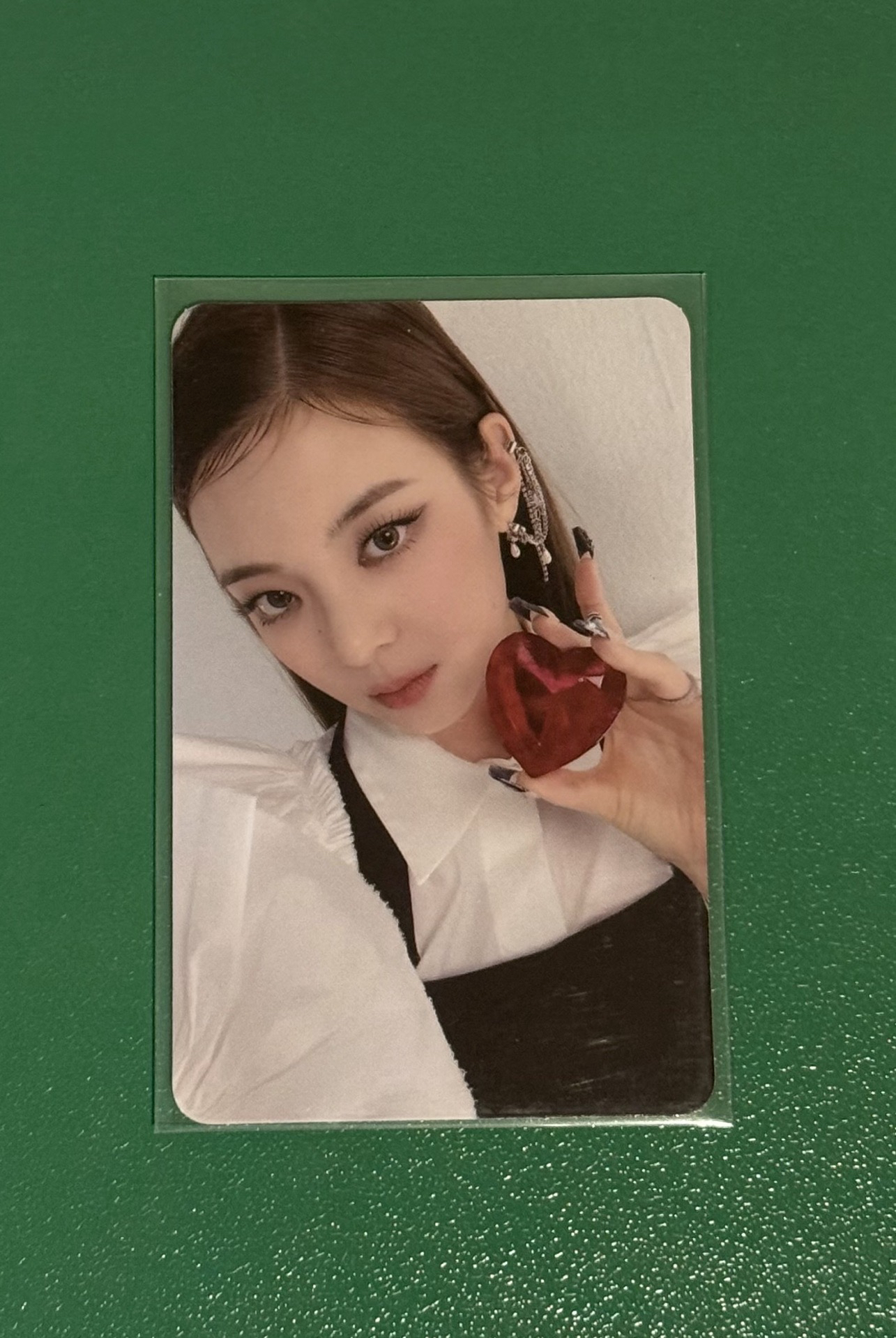 ITZY Lia 崔智秀 專卡 簽售卡checkmate sneackers withmuu4.0