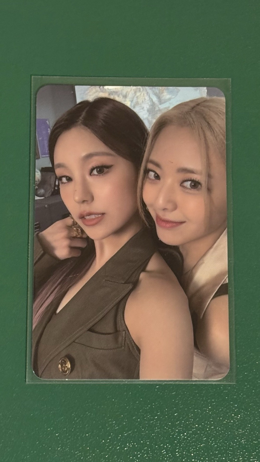 checkmate sneackers 雙人卡 yeji yuna