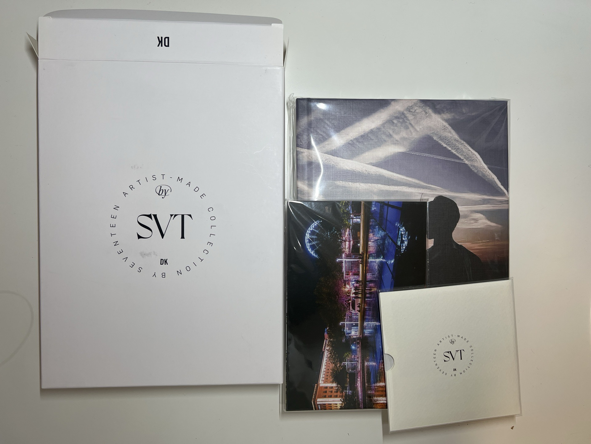 成員自製 DK攝影集