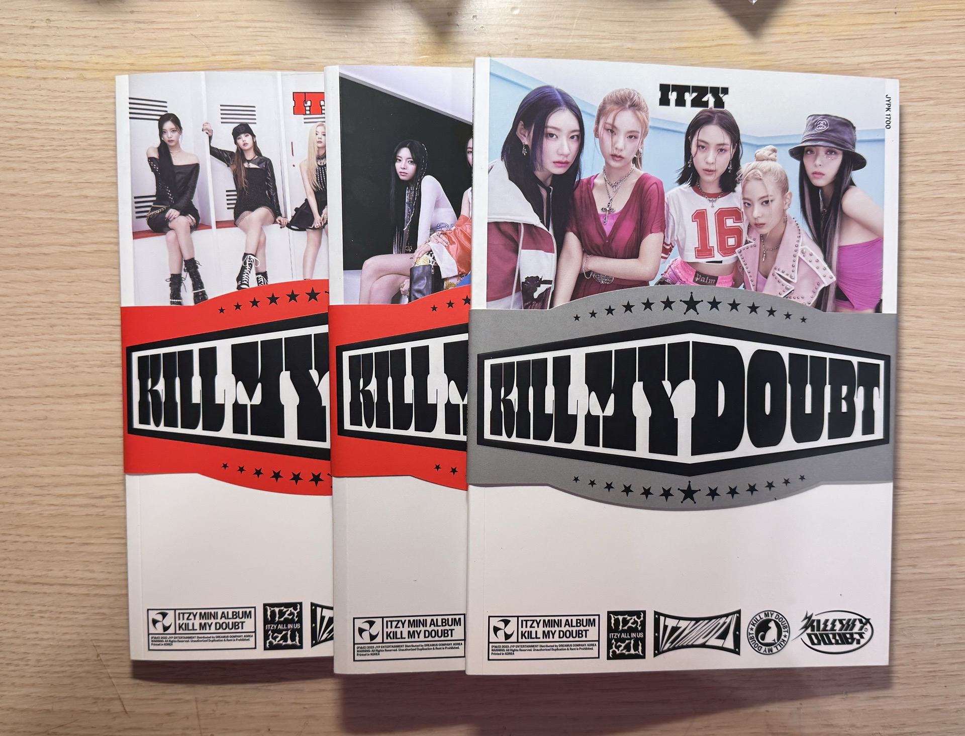 ITZY  空專 Kill My Doubt 三本合售