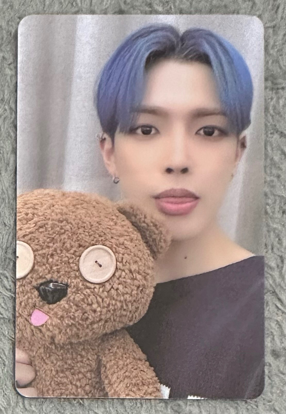 抱熊吐舌中（PVC卡）❗️只能跟現貨一起下單，請看說明