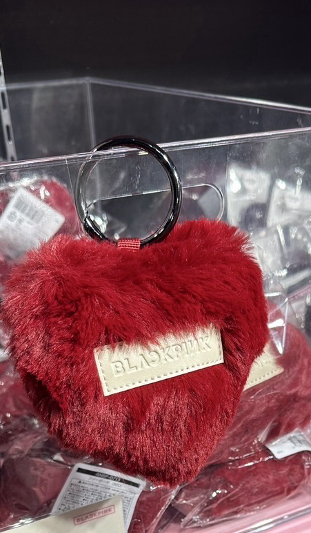 FUR POUCH 絨毛吊飾(DEADLINE日本快閃店限定)