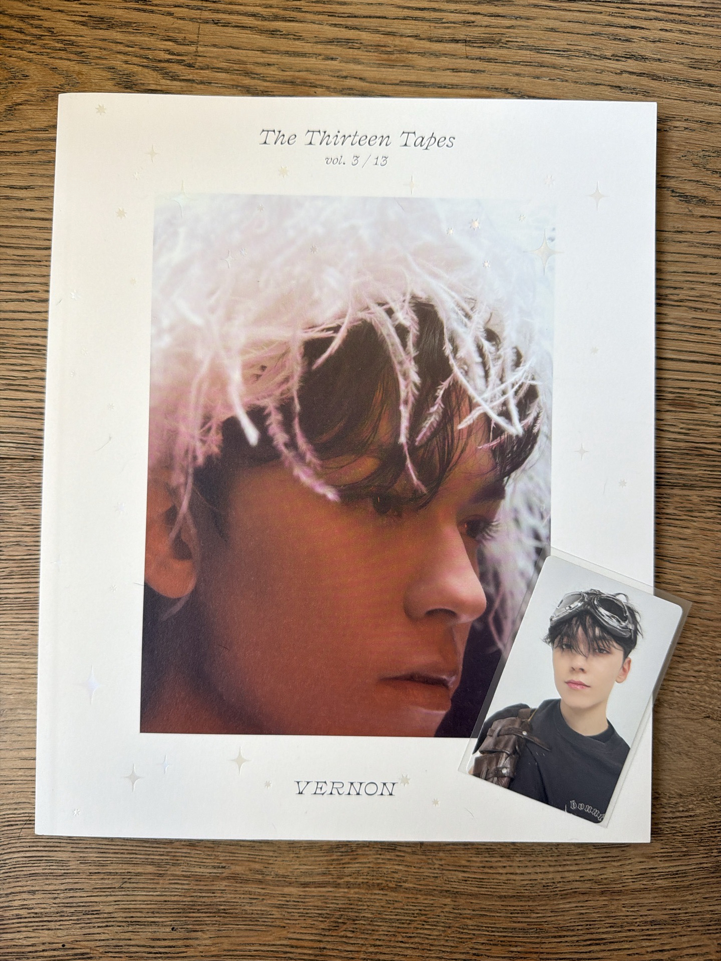 Vernon Black Eye 雜誌含卡