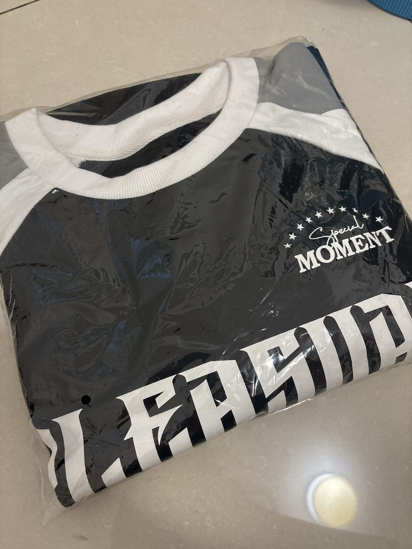 Treasure 日巡fc 運動短T