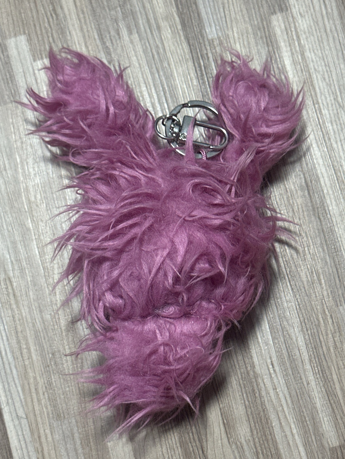 友水母 瀏海有剪 沒打理過