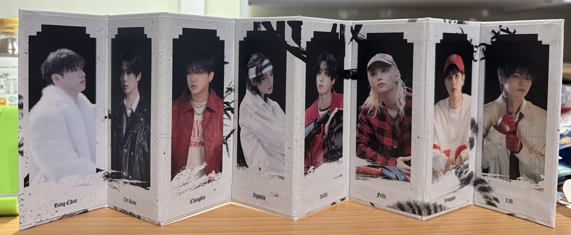 合(HOP) 快閃店 照片組 迷你折疊照片本