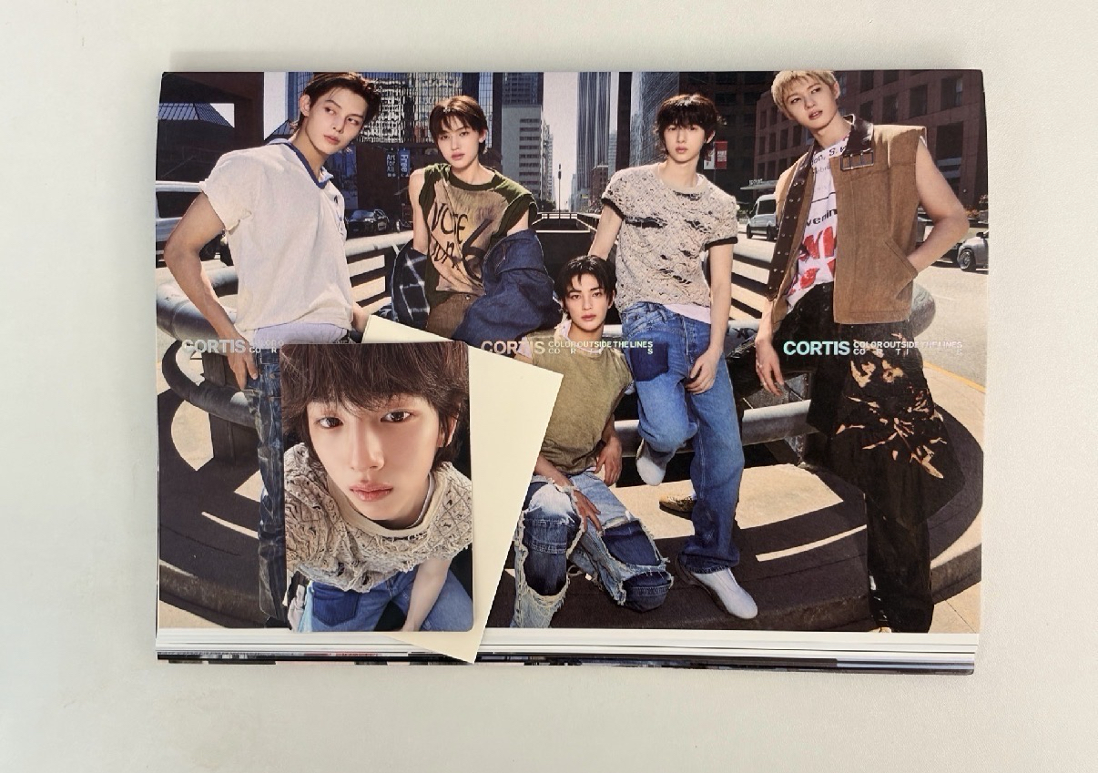 S2訓 全專 只抽出小卡查看 有對光廠損