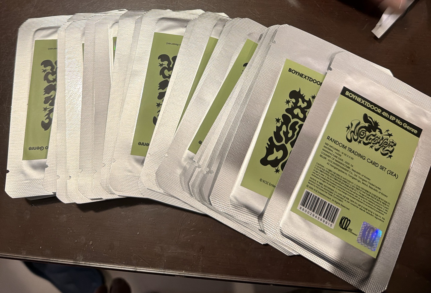 No Genre線下快閃隨機未拆卡包（多帶可議