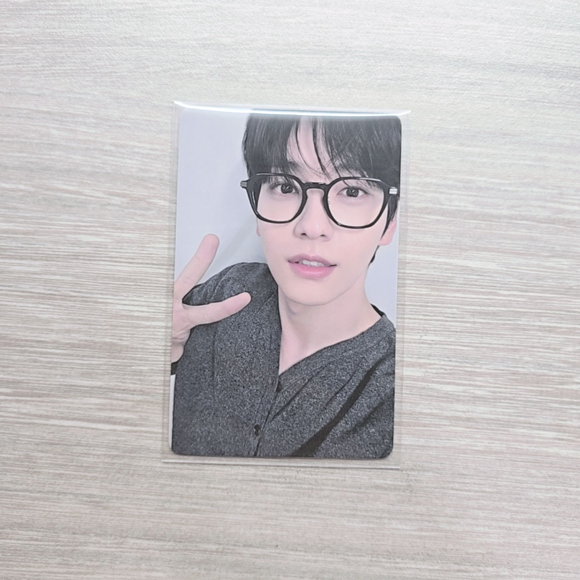 TXT 秀彬 yzy2.0特典（需綁圖二）