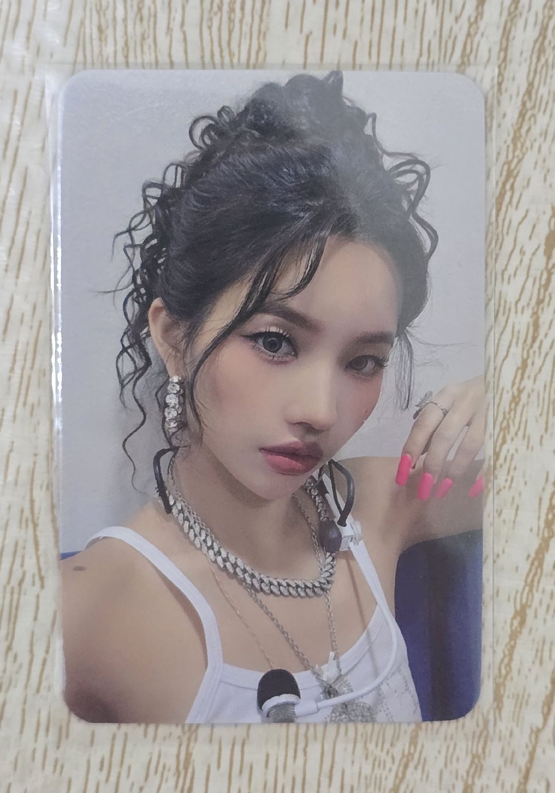 娟 迷五fromm 幸運卡 打歌服造型