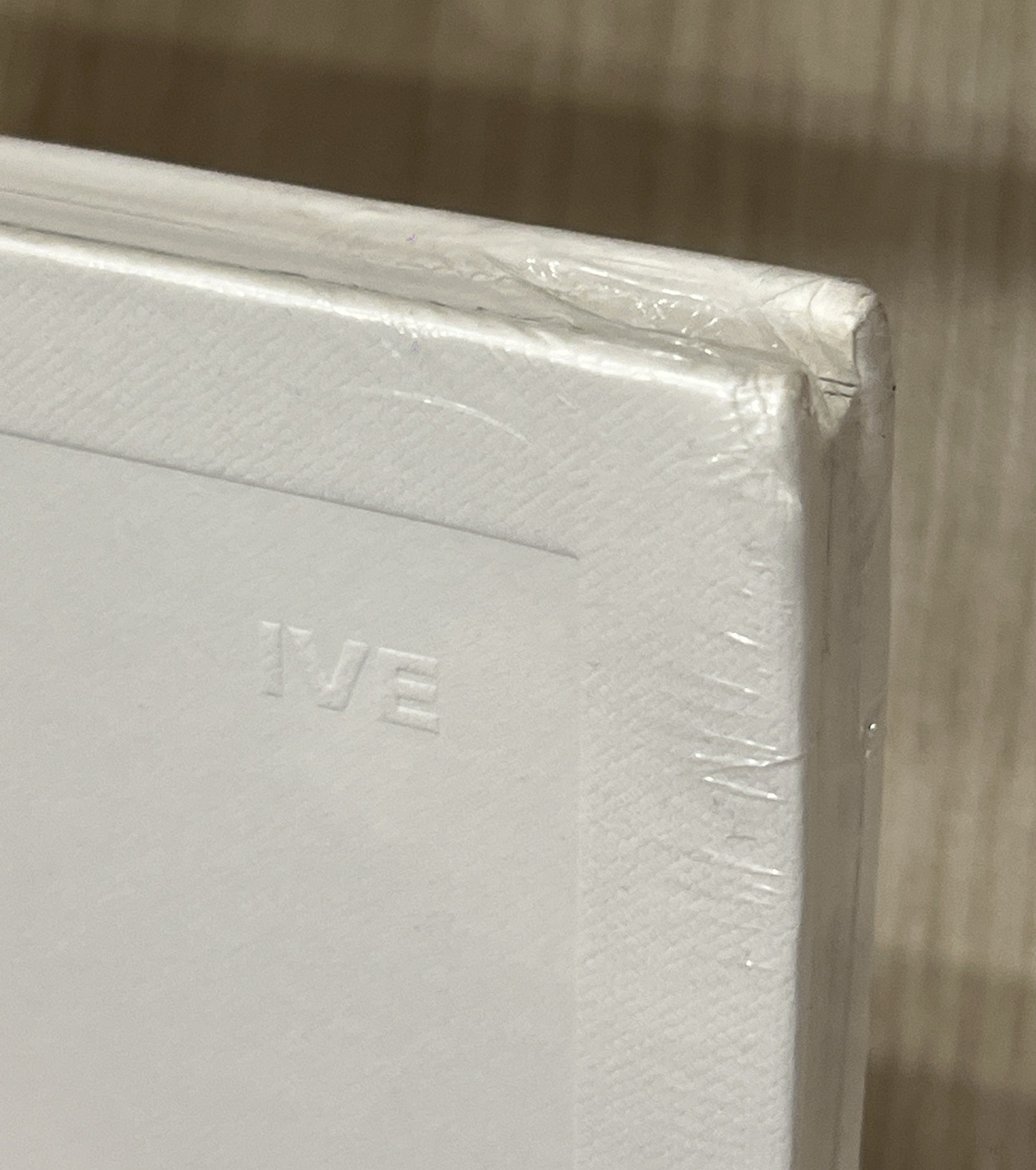 正規一特別專(邊角受損嚴重)