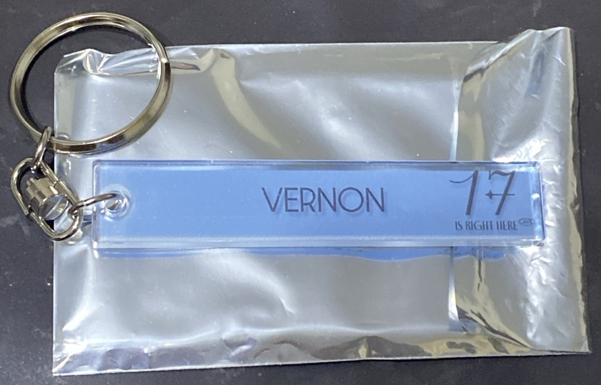 姓名鑰匙圈 vernon