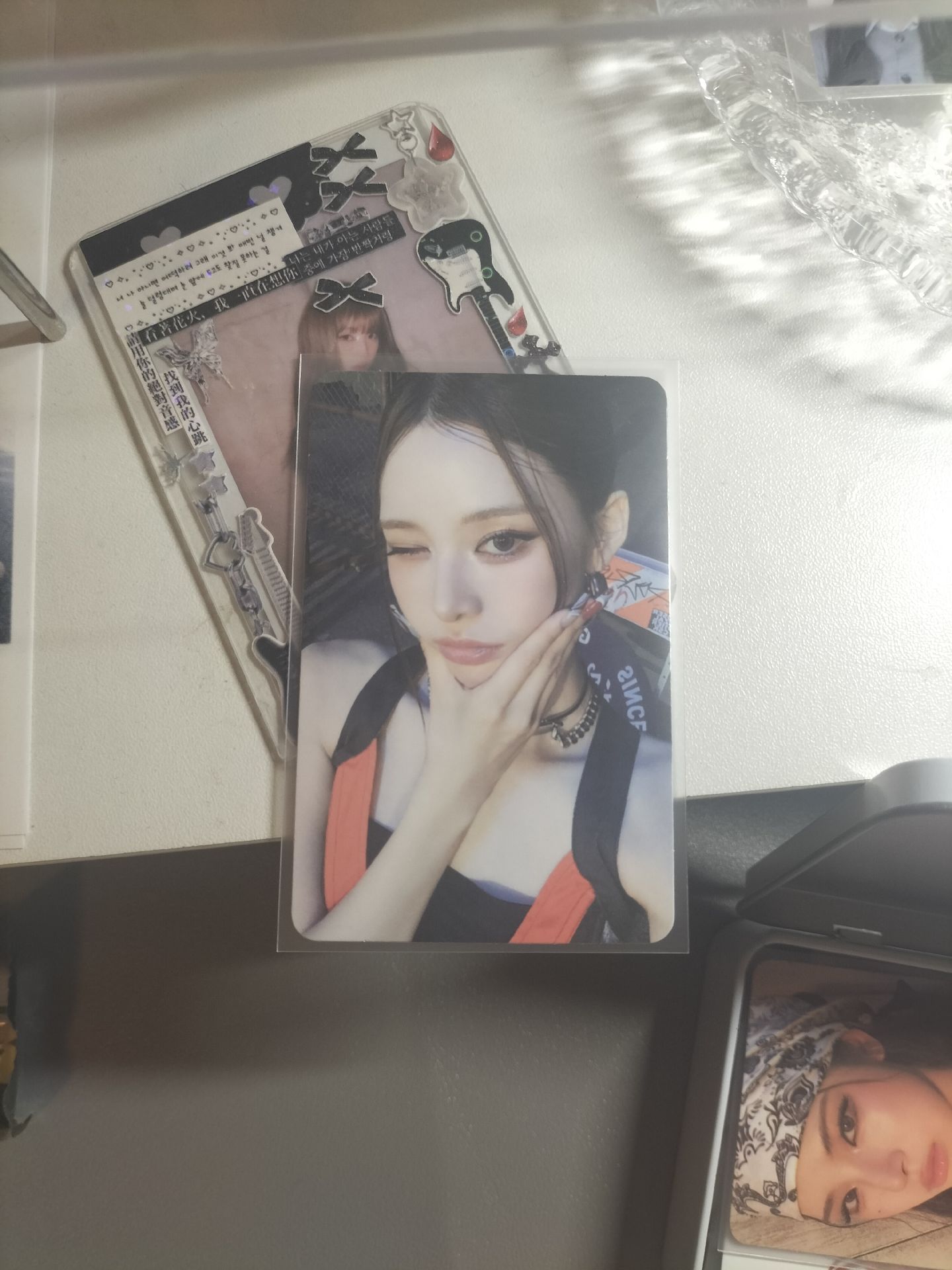 izna迷二專卡 玟