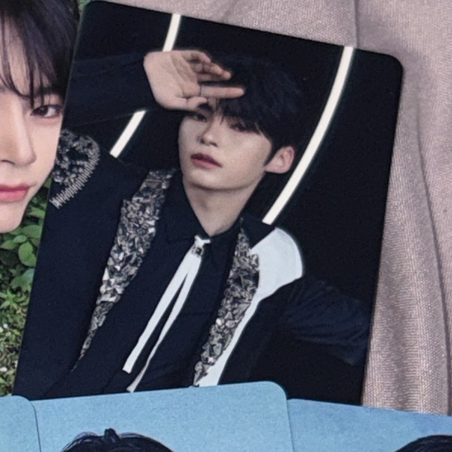 上排4半身西裝彬