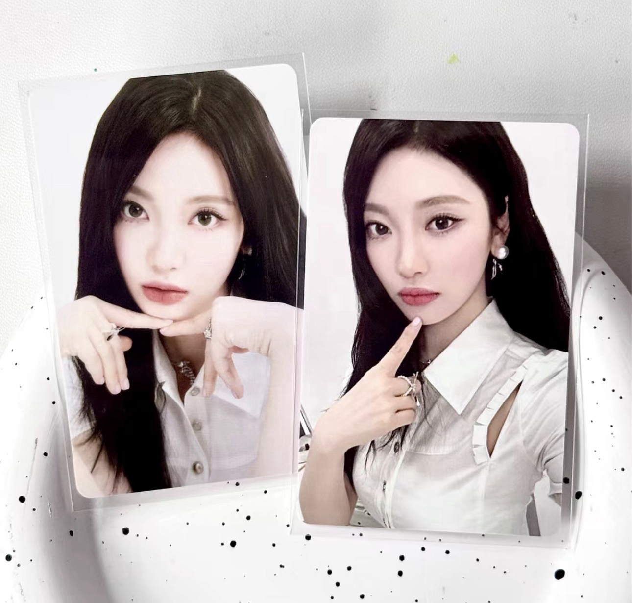 兩張一起出 年曆寧