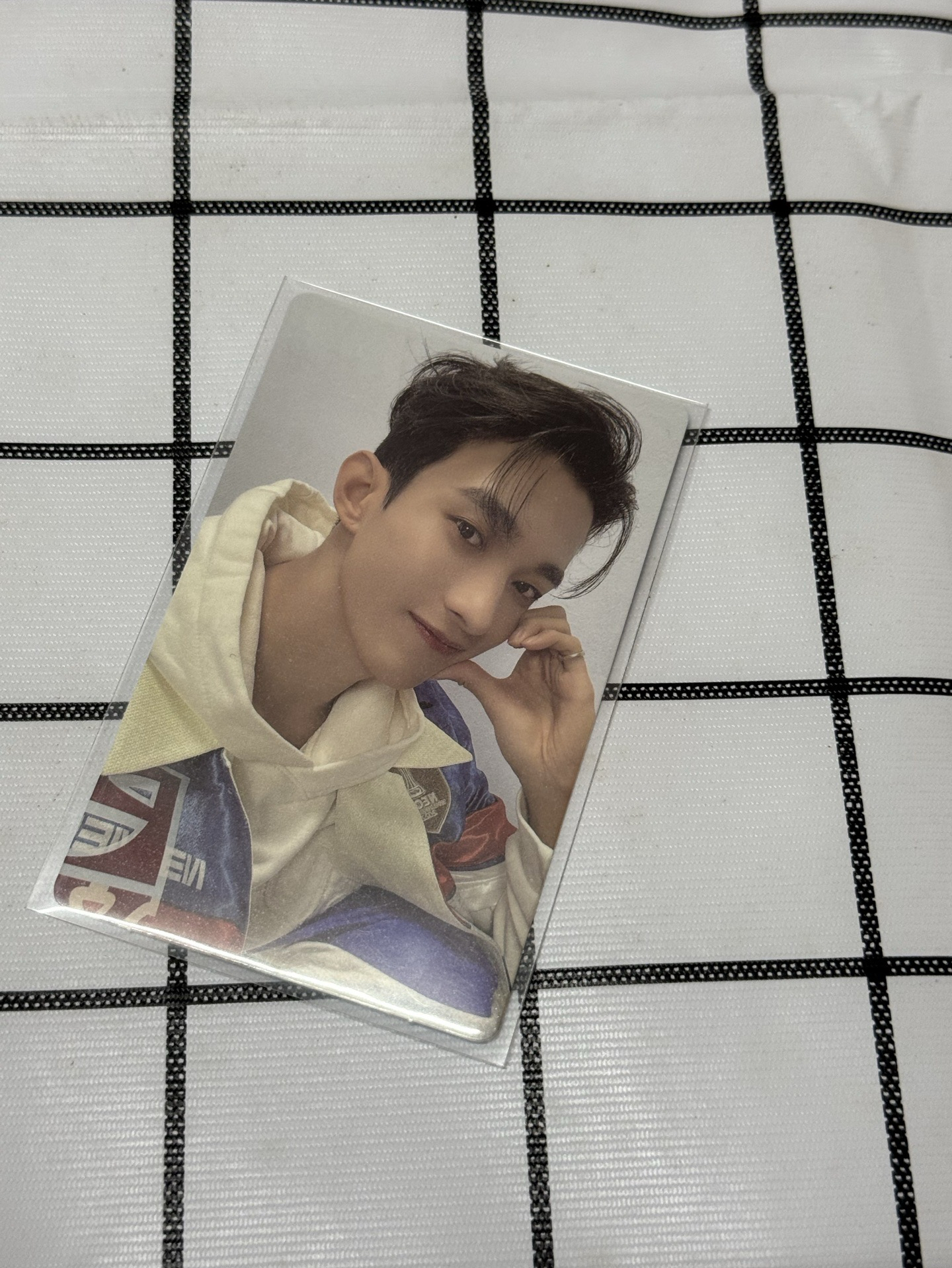 碩珉臉頰愛心特典卡