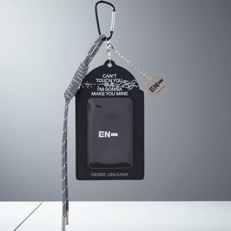 名創聯名系列第一彈 卡套