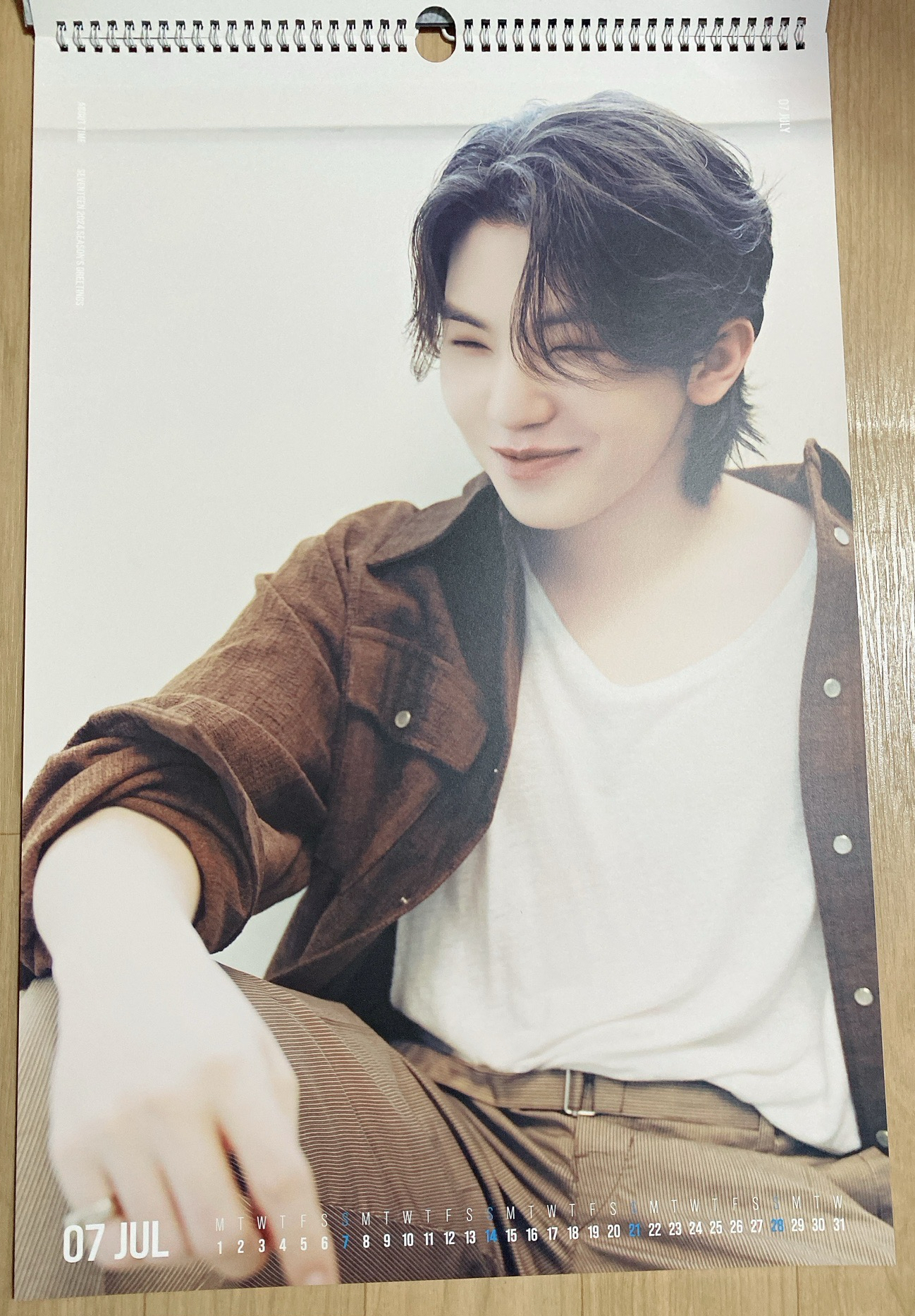 SEVENTEEN SEASON GREETINGS掛曆