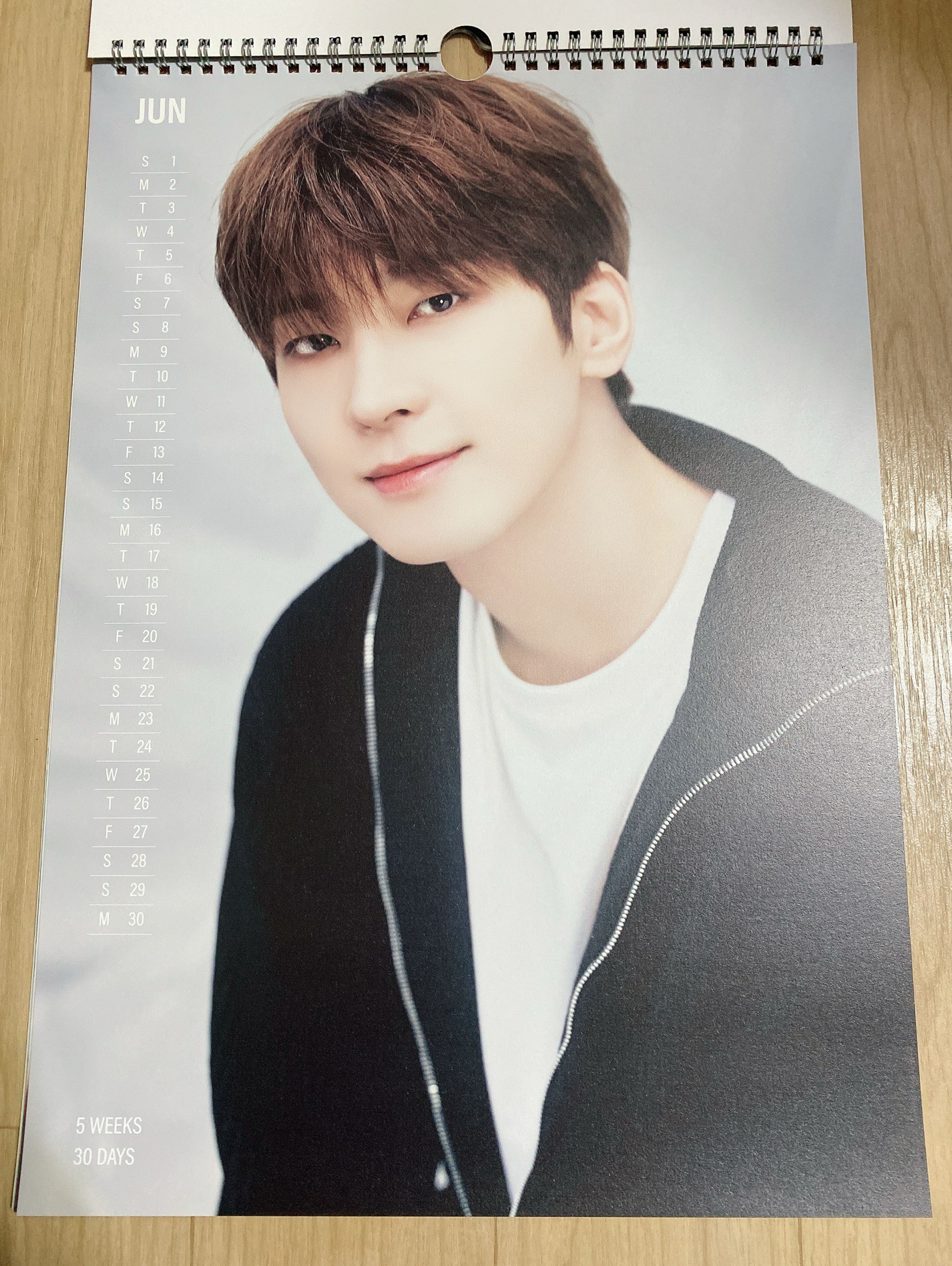 SEVENTEEN SEASON GREETINGS掛曆